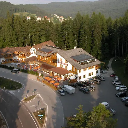 Hotel Waldheim Sarnonico